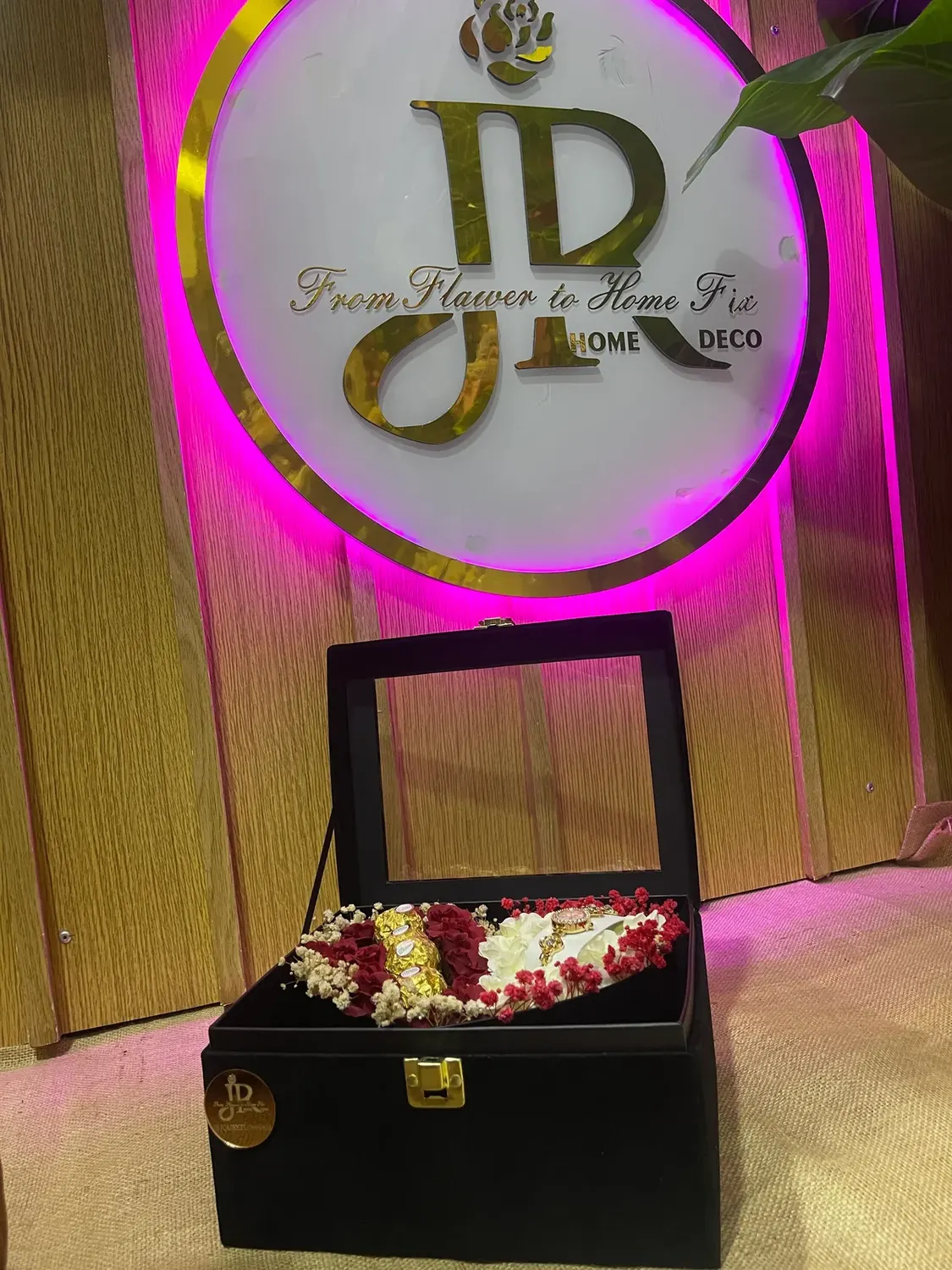 Elegant rose box - black box