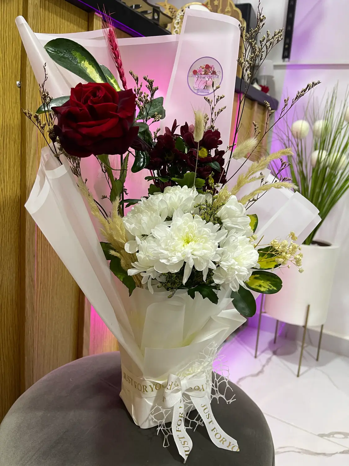 Soft wrapped bouquet for a mother's gift