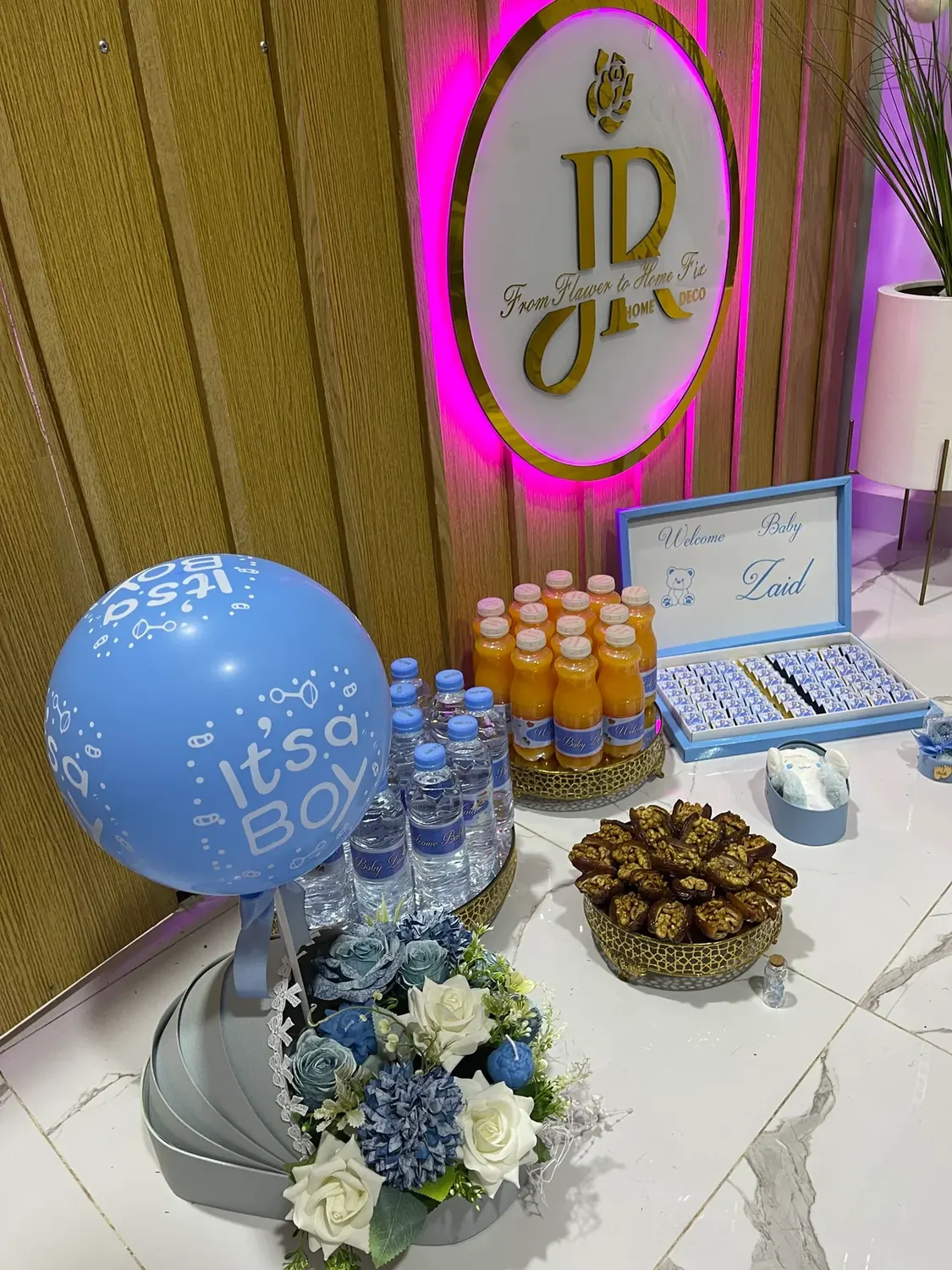 Baby table setup by Joury Flowers