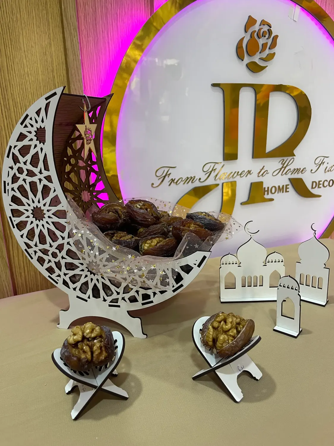 Dates crescent table by Joury Flowers