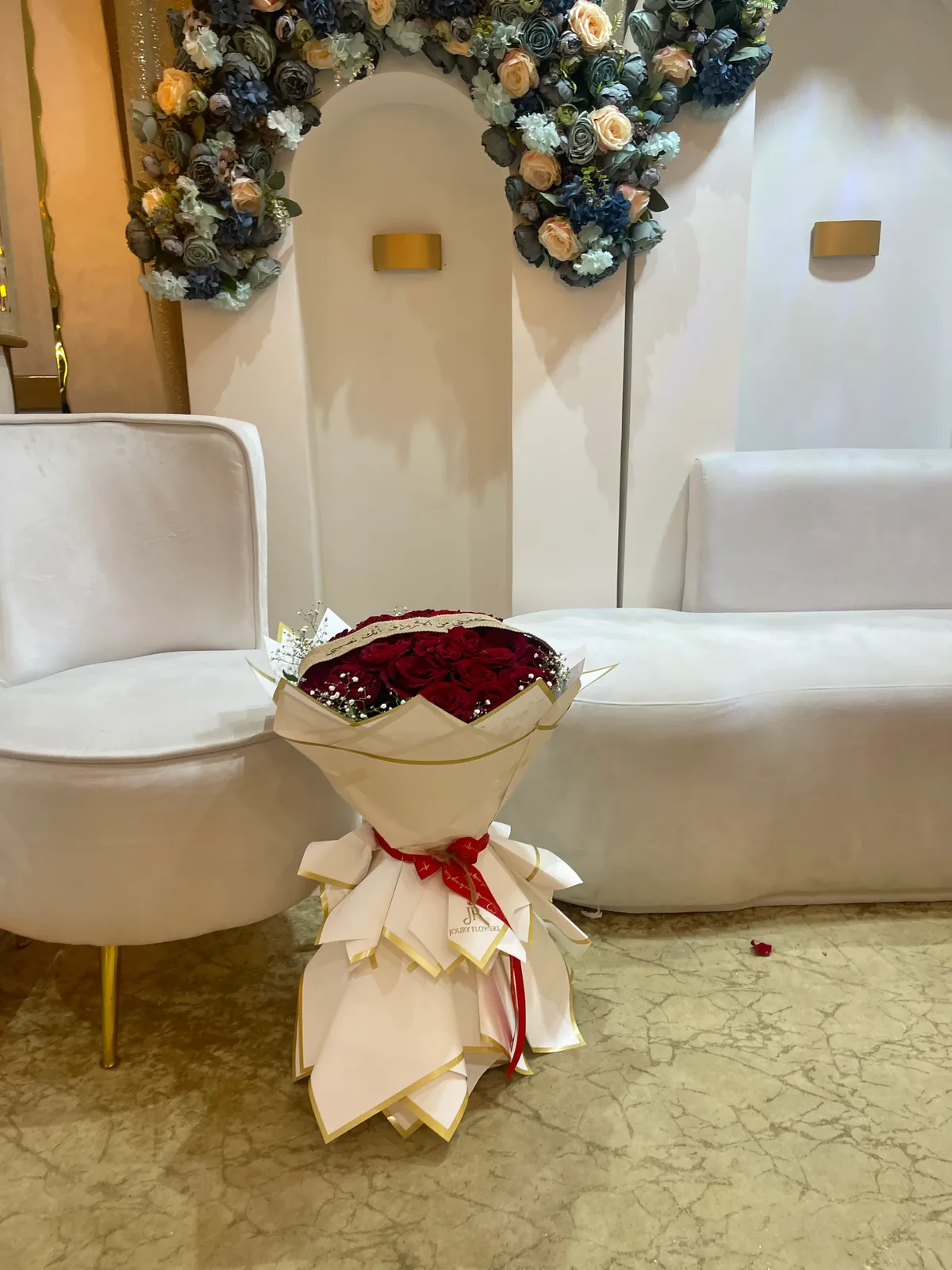 Bridal lounge bouquet by Joury Flowers